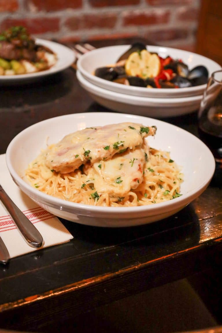 Freshly baked bread and olive oil at our Wildwood Italian dining spot